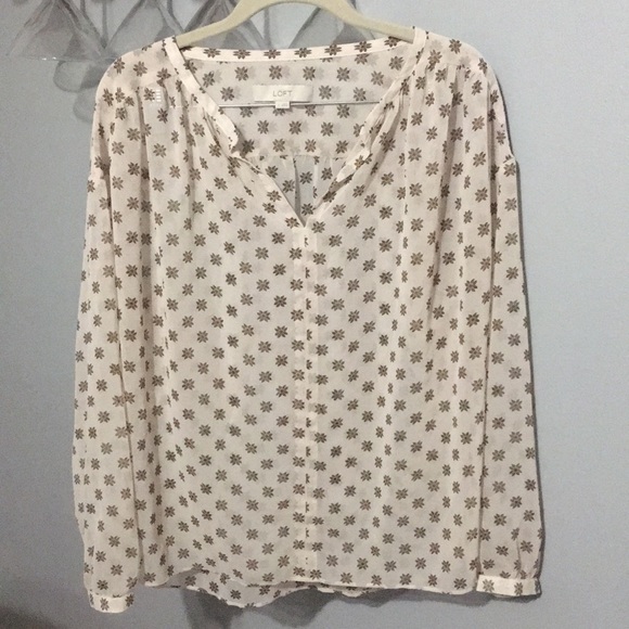 LOFT Tops - Loft blouse LOFT Tops - Loft blouse